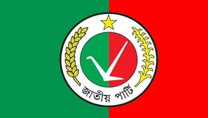 গঠনের দু’দিনেই পরিবর্তন জাপার ফেনী কমিটিতে