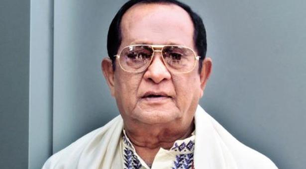 ‘নায়ক রাজ’ রাজ্জাকের জন্মদিন